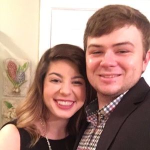 Meet your Posher, Chloe